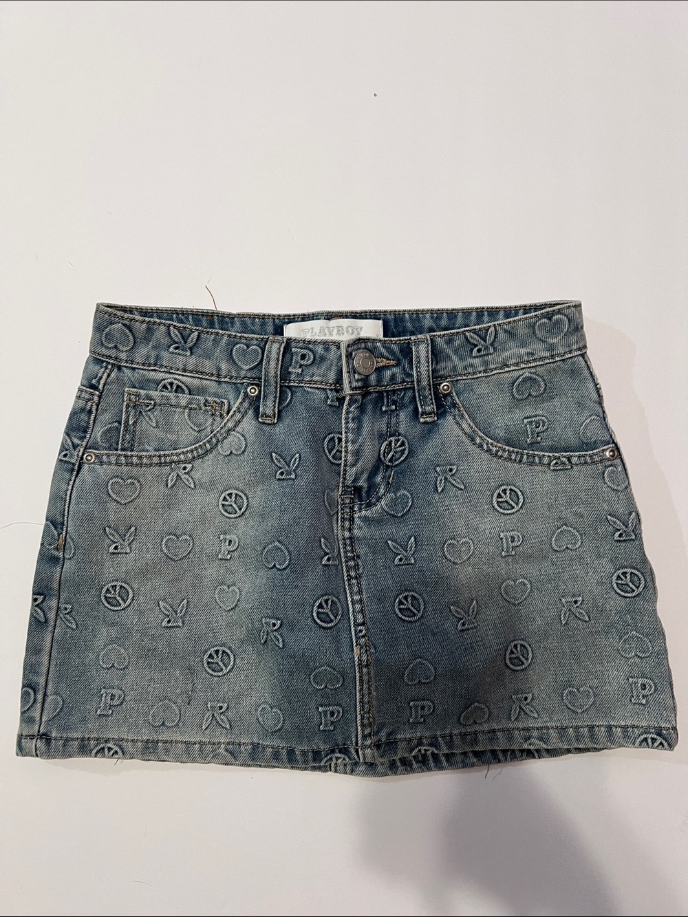 PLAYBOY Embossed Logo Denim Mini Skirt - Light Blue size 1